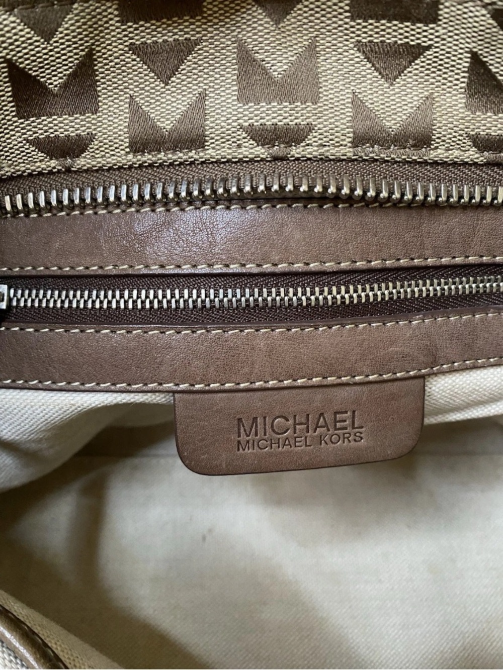 Michael Kors MK Monogram Satchel Bag Brown Tan Y2K Logo Canvas Leather Tote - Picture 6 of 10